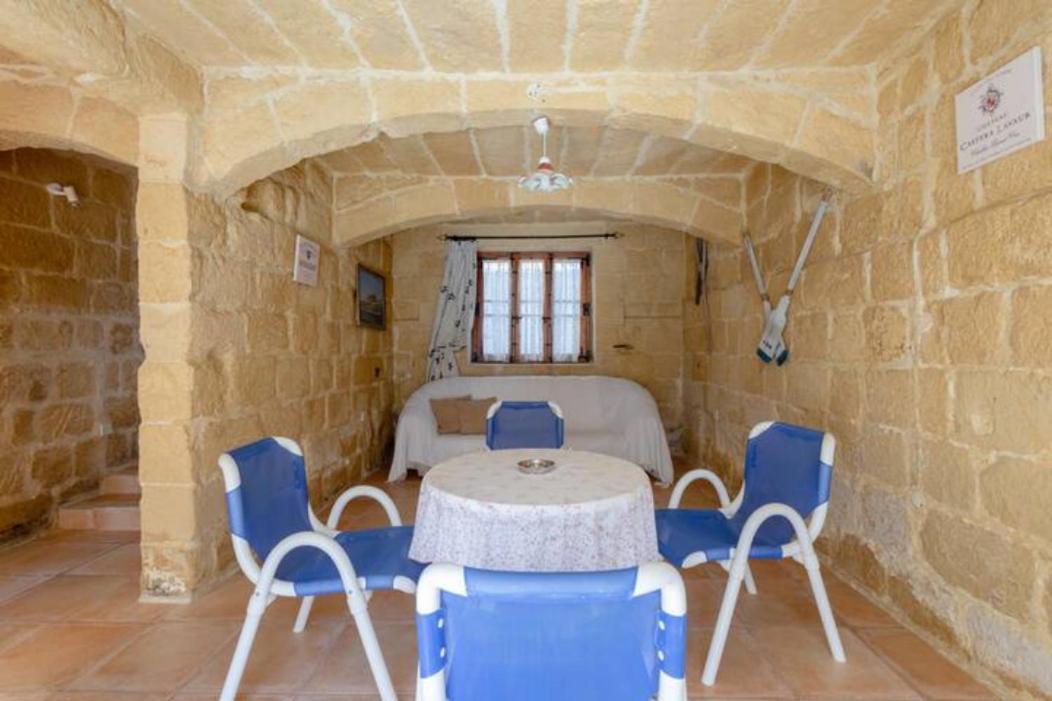 Ta' Frenc Farmhouse Għarb المظهر الخارجي الصورة