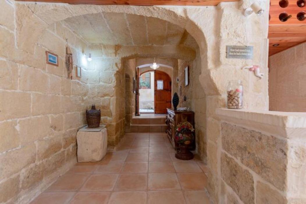 Ta' Frenc Farmhouse Għarb المظهر الخارجي الصورة