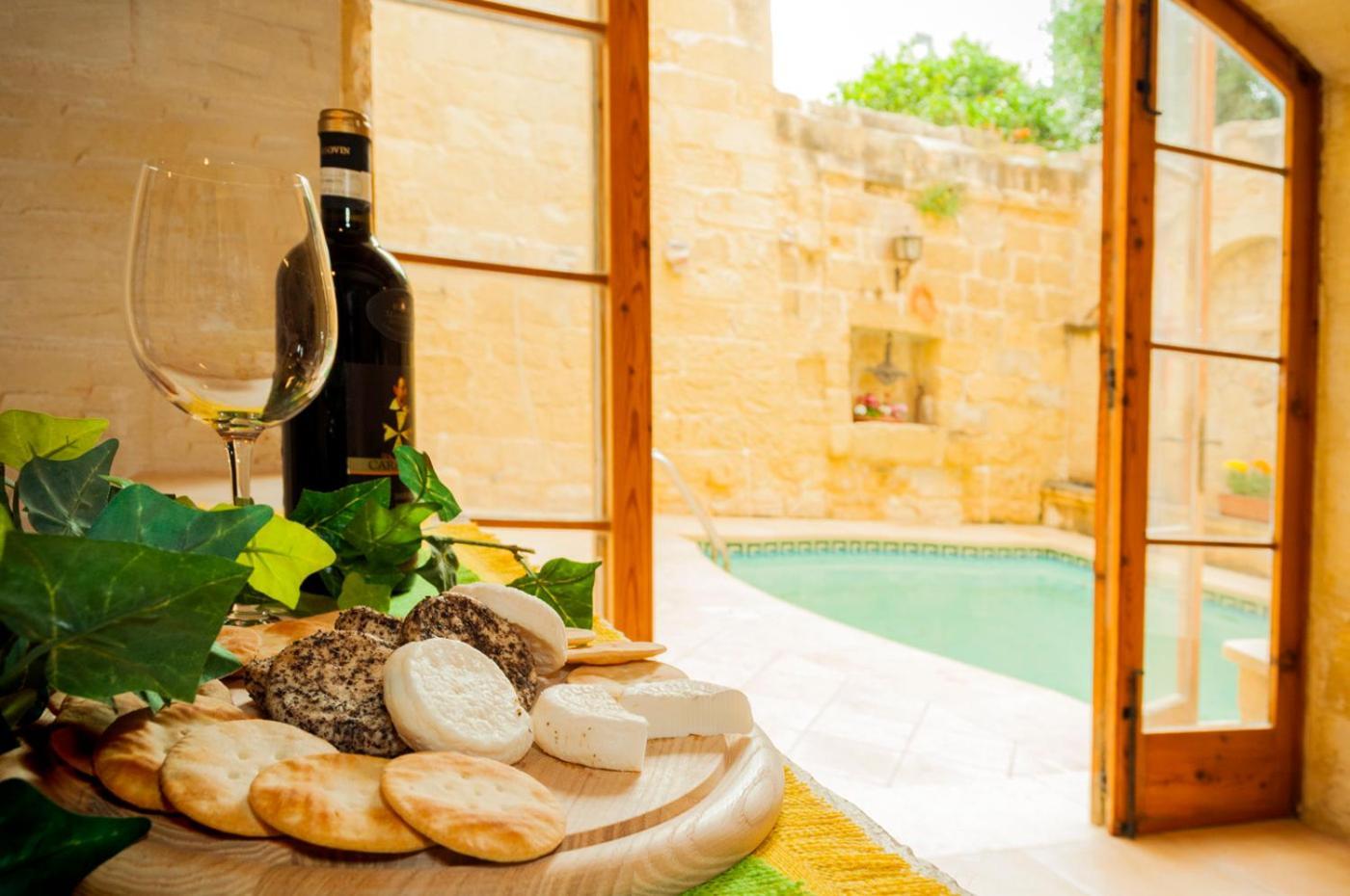 Ta' Frenc Farmhouse Għarb المظهر الخارجي الصورة